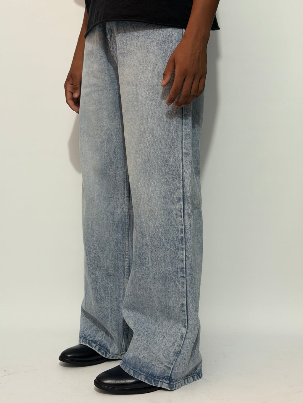 FADED LIGHT BLUE WIDE LEG