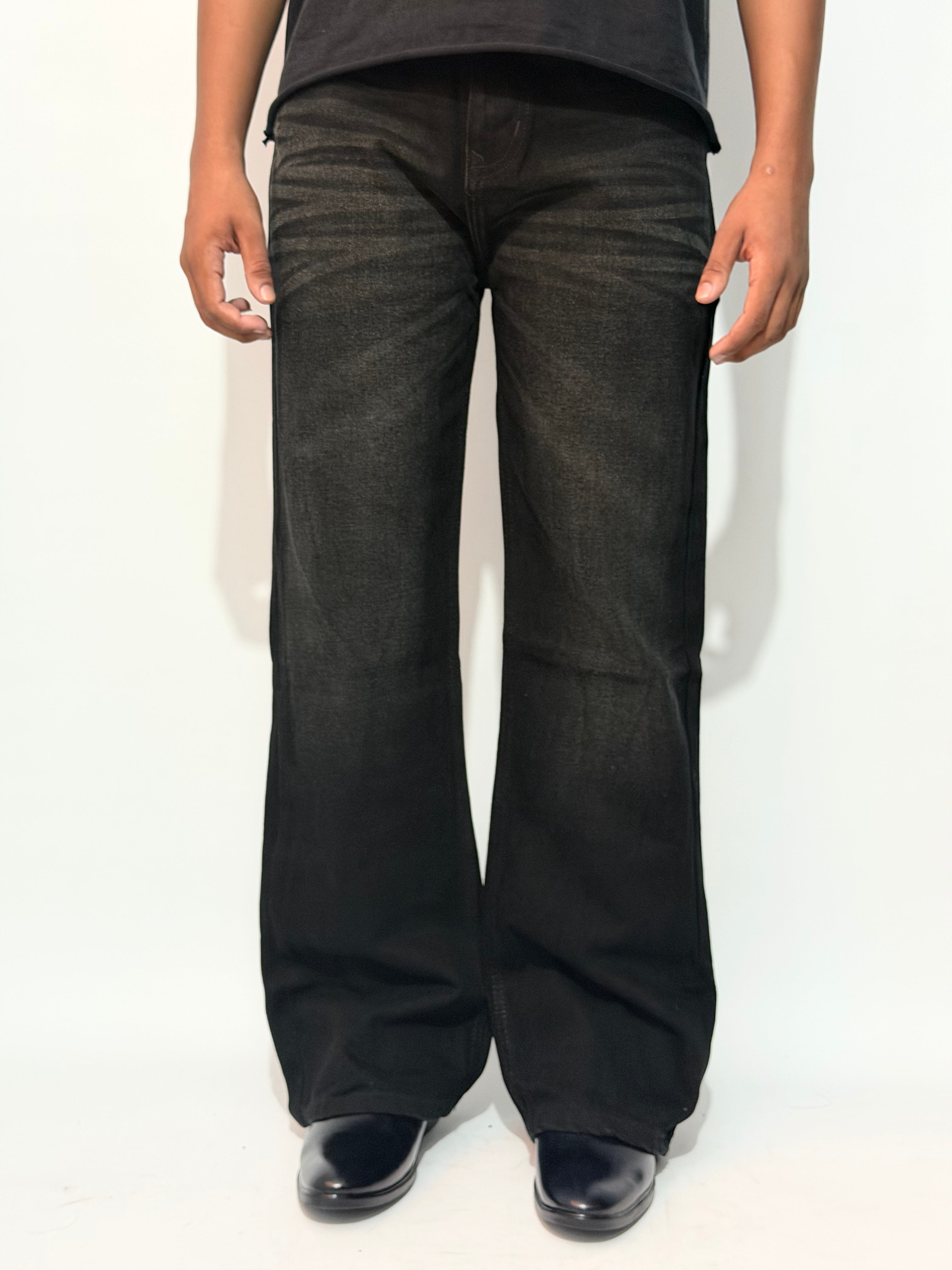 BLACK SEMI BOOT CUT